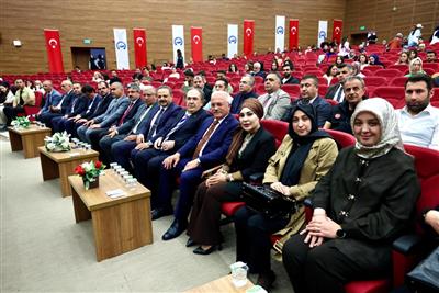 Prof. Dr. Saraçoğlu: Tuz Gölü doğal sağlık  turizminde öncü olmalı
